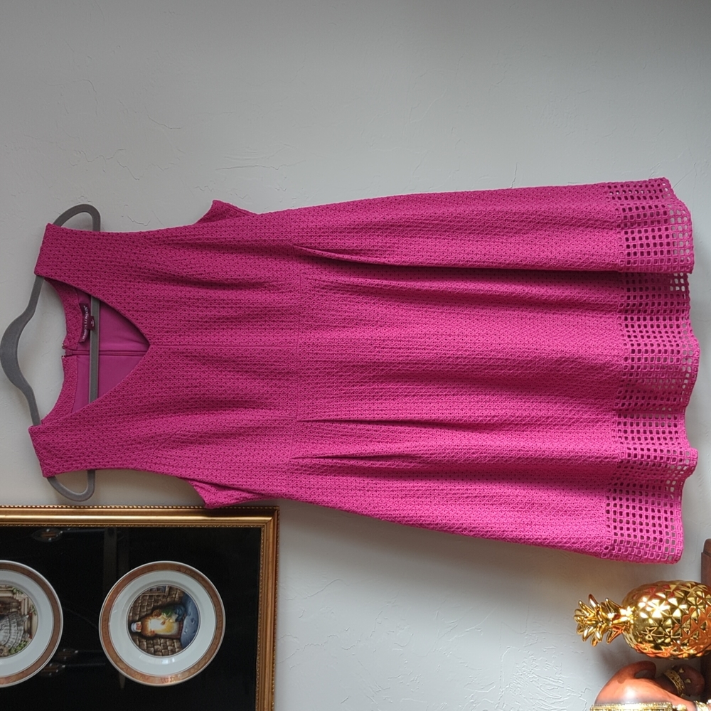 JESSICA LONDON Pink Eyelet Dress Size 20.
